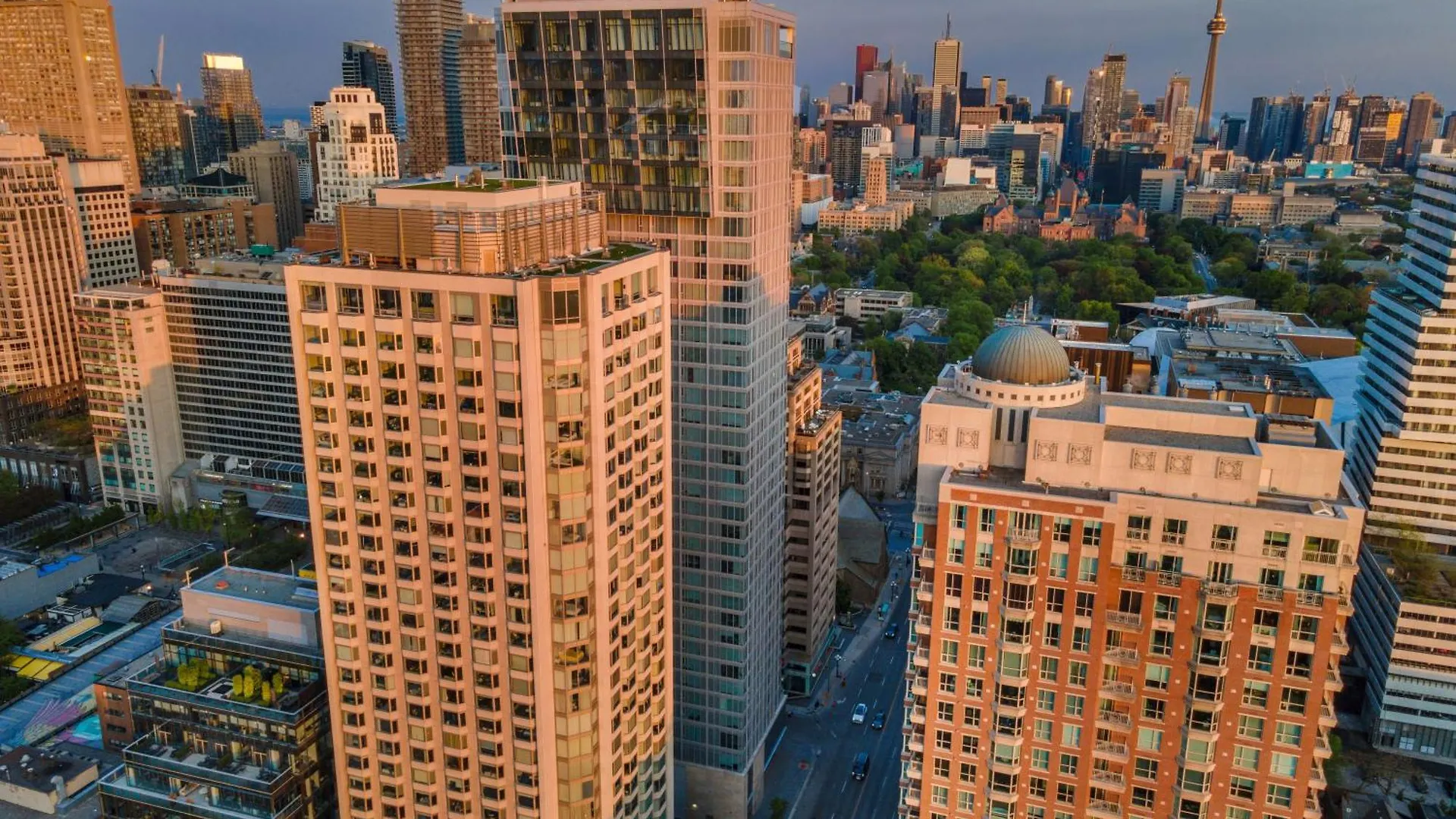 The Estate - Yorkville - Indoor Pool & Hot Tub Toronto
