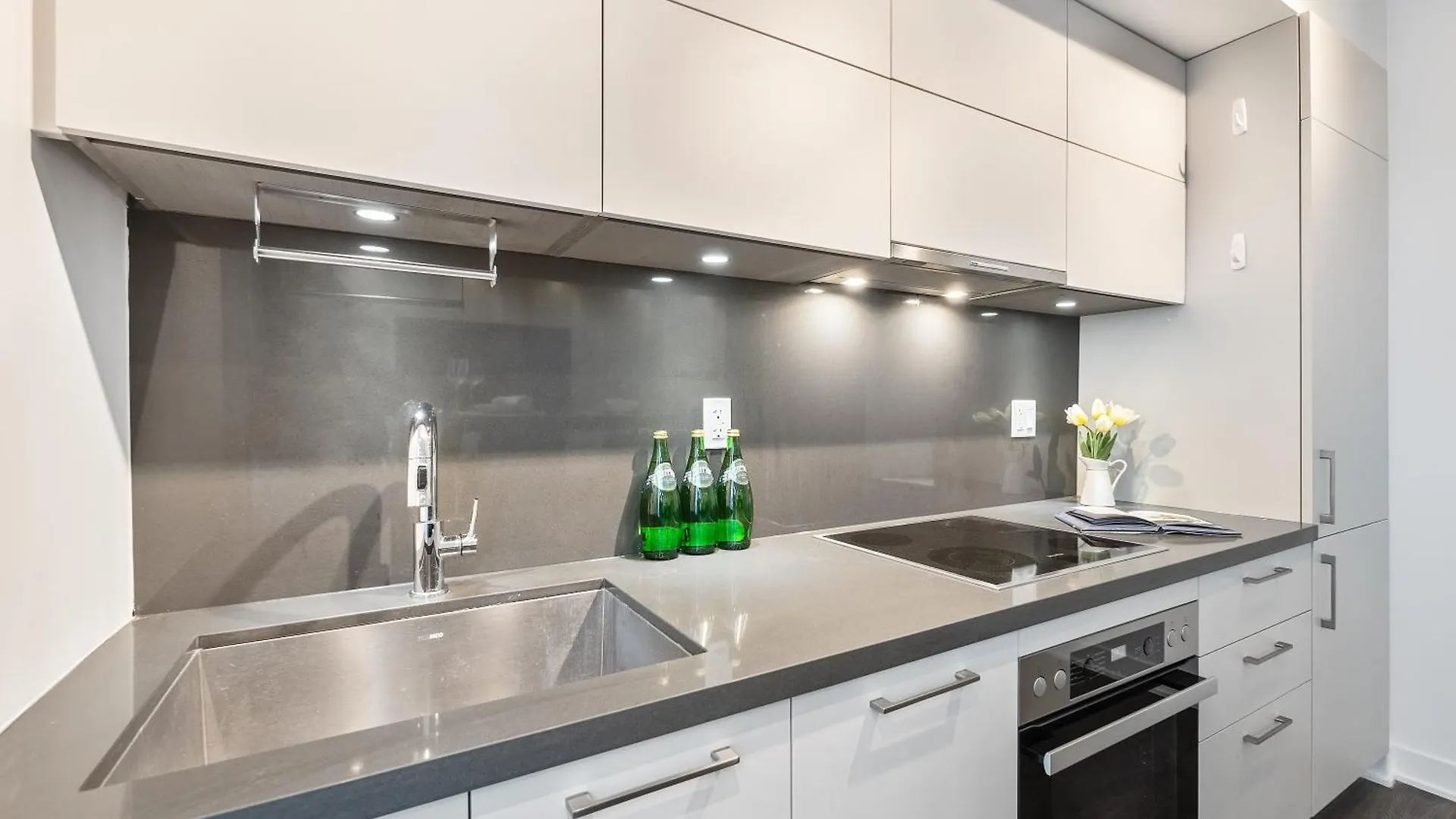 The Estate - Yorkville - Indoor Pool & Hot Tub Toronto Apartman