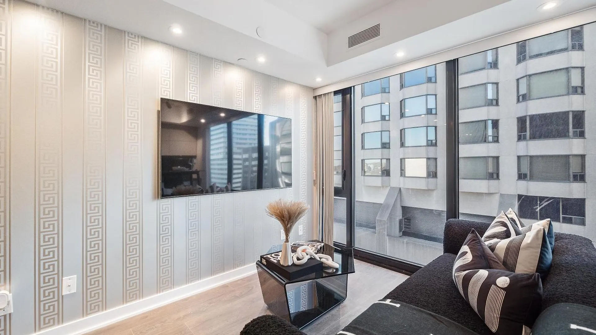 The Estate - Yorkville - Indoor Pool & Hot Tub Toronto