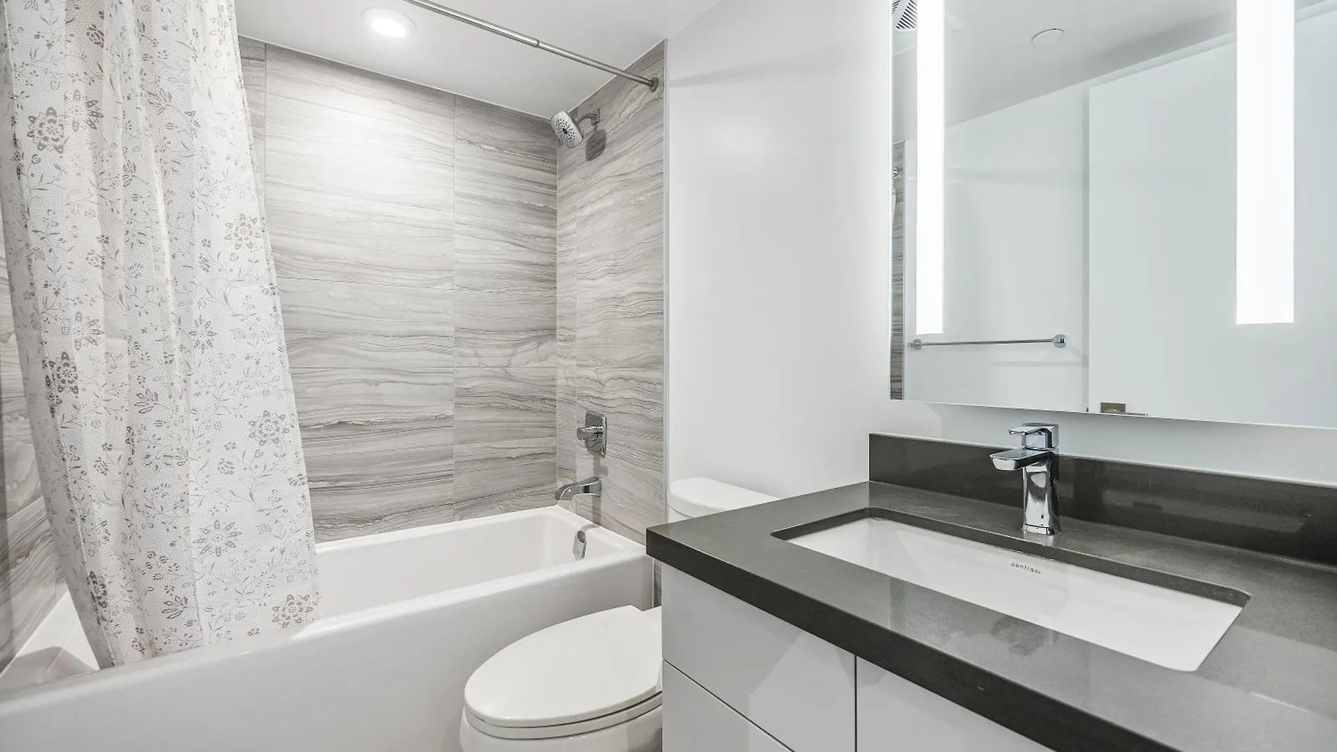 The Estate - Yorkville - Indoor Pool & Hot Tub Toronto